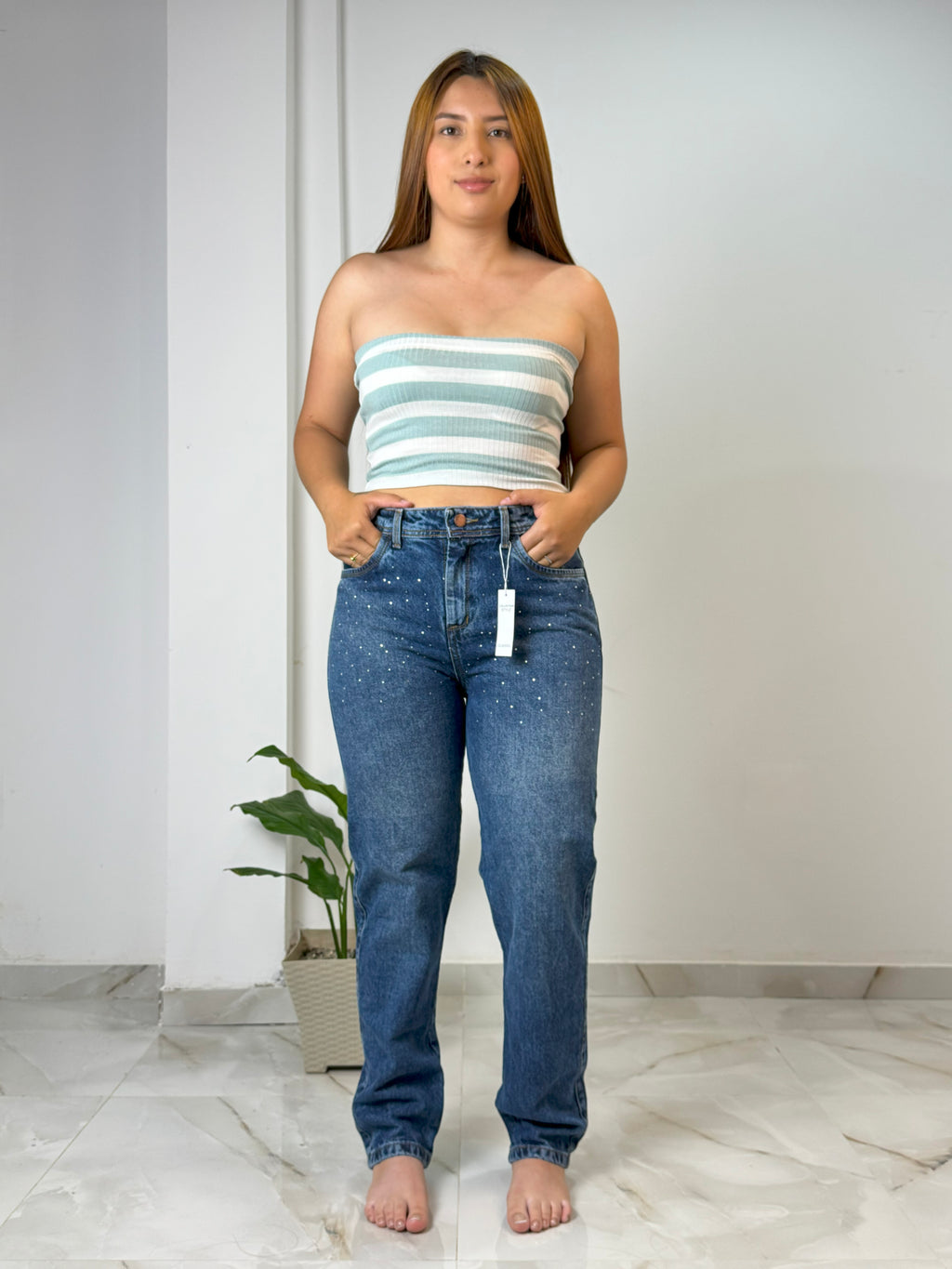 Jean "Mom Fit" con Brillos